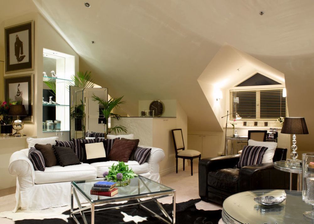 Andre'S Mews Aparthotel Melbourne Bagian luar foto